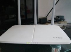防火墙能完全取代路由器吗？